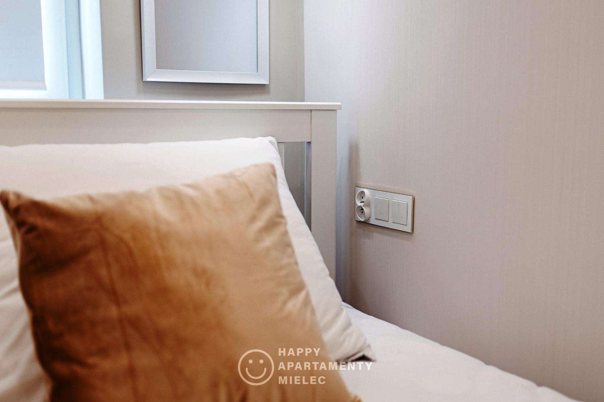 Happy Gold - Apartamentyhappy Pl Mielec Exterior photo